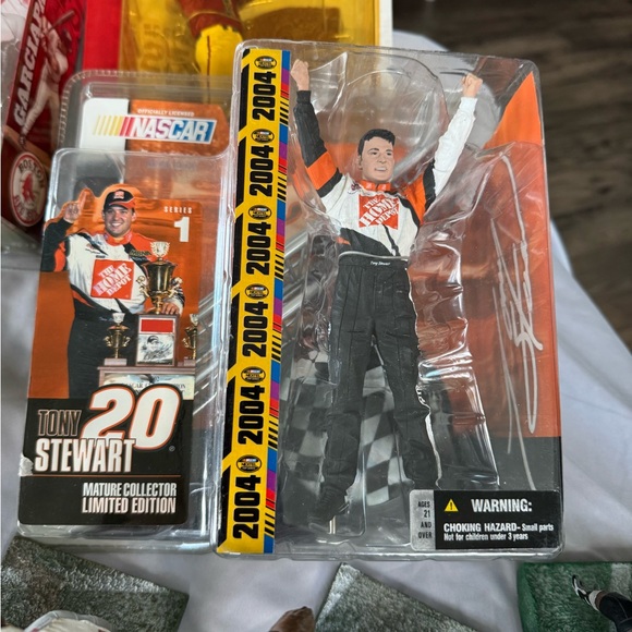 Mcfarlane figures - Picture 6 of 9